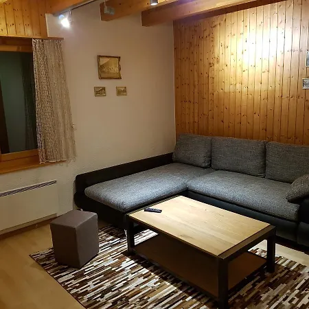 Chalet Furby * Шампекс